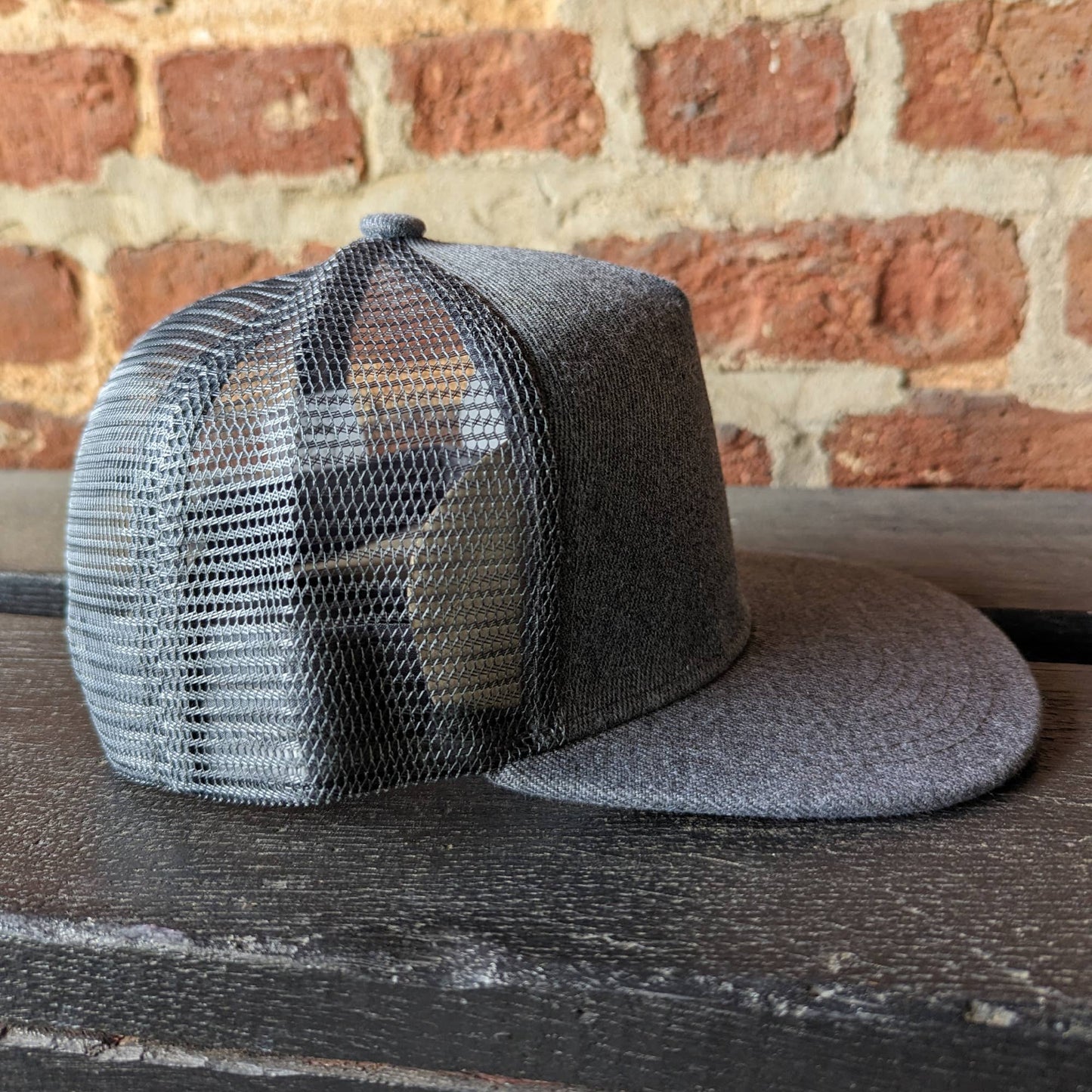 Hat - YOUTH "Live life Barefoot" Charcoal Mesh Snapback