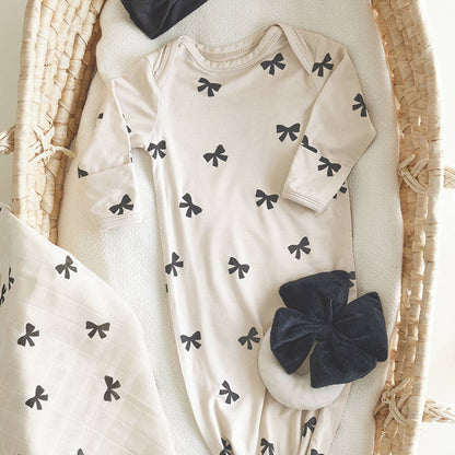 Knotted Gowns - Bows