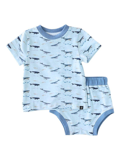 T-Shirt - Majestic Whales