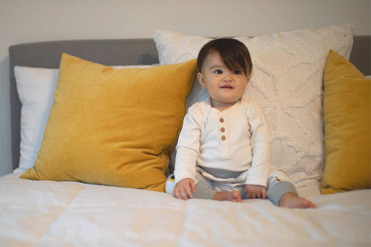 Organic Cotton Bodysuit - Natural Henley