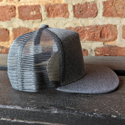 Hat - YOUTH "Live life Barefoot" Charcoal Mesh Snapback