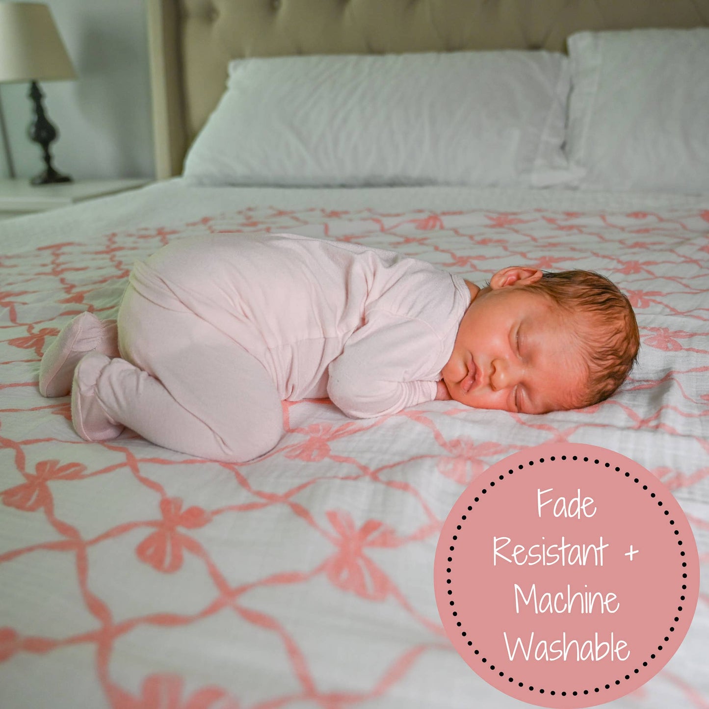 "Beautiful Bows" Muslin Blanket